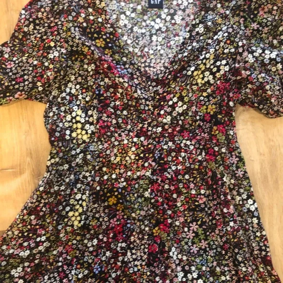 Women’s’ floral dress - Picture 2 of 4